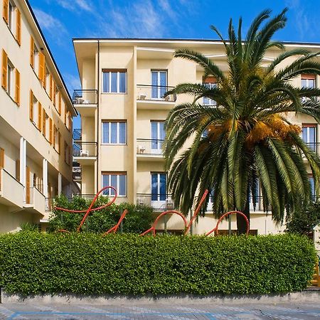 Hotel Lido Pietra Ligure Luaran gambar
