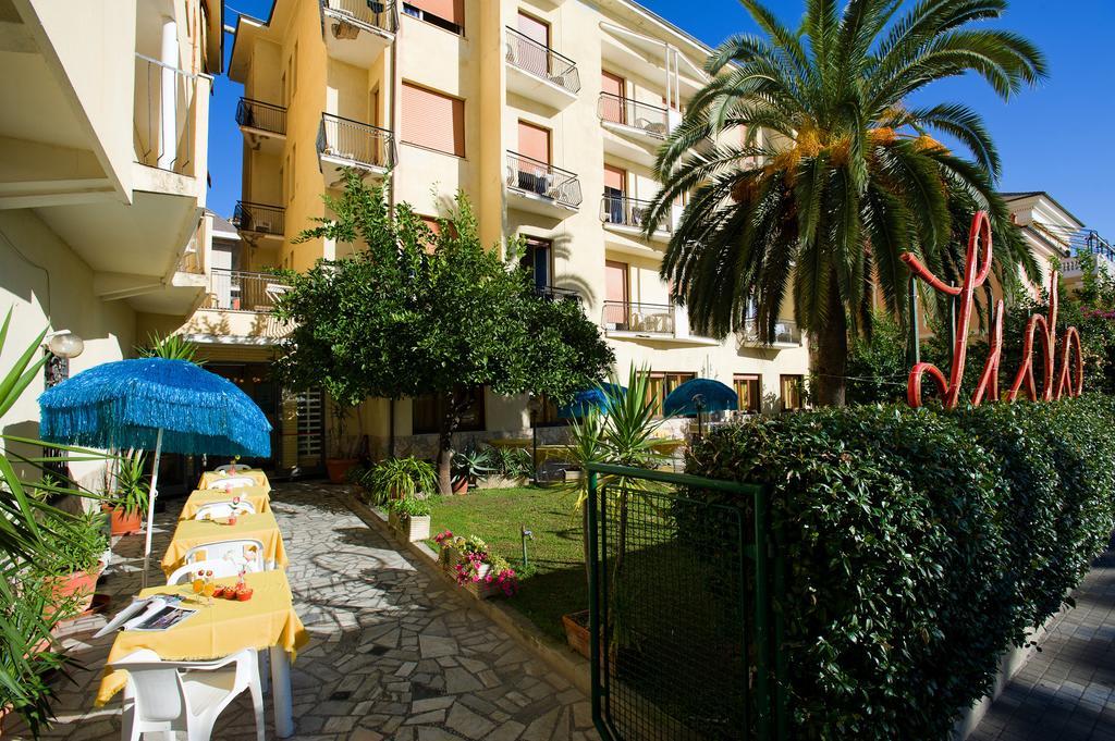 Hotel Lido Pietra Ligure Luaran gambar