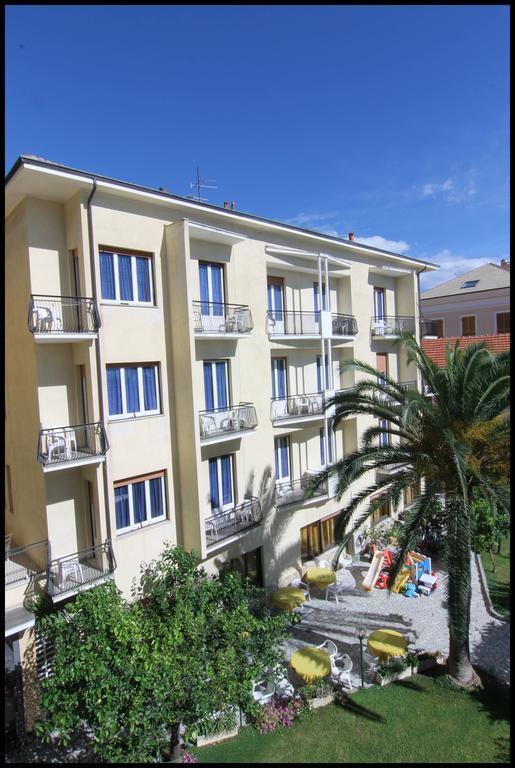 Hotel Lido Pietra Ligure Luaran gambar