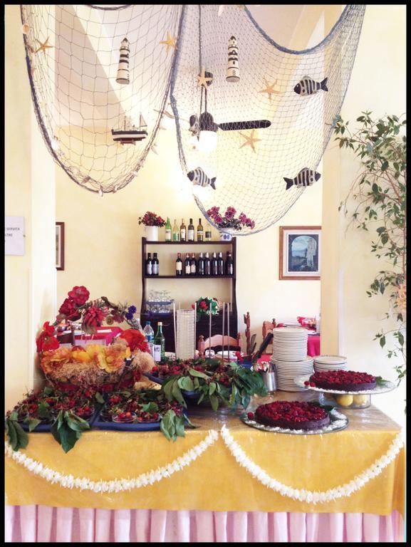 Hotel Lido Pietra Ligure Luaran gambar